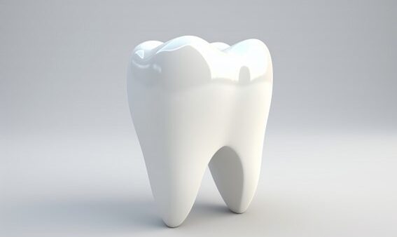 セラミックの歯は虫歯になりにくい？治療のメリット・デメリットを解説します